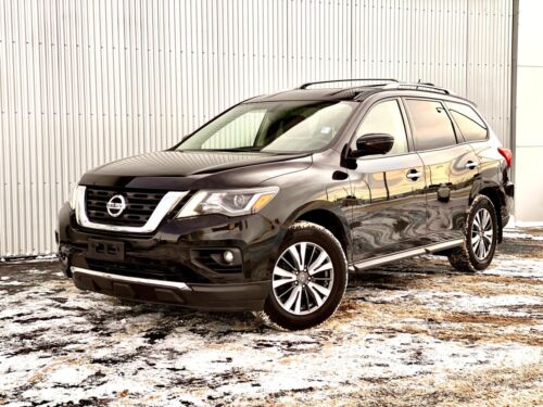 USED 2017 Nissan Pathfinder SL 4WD 4dr SL Calgary AB T2G 4P2