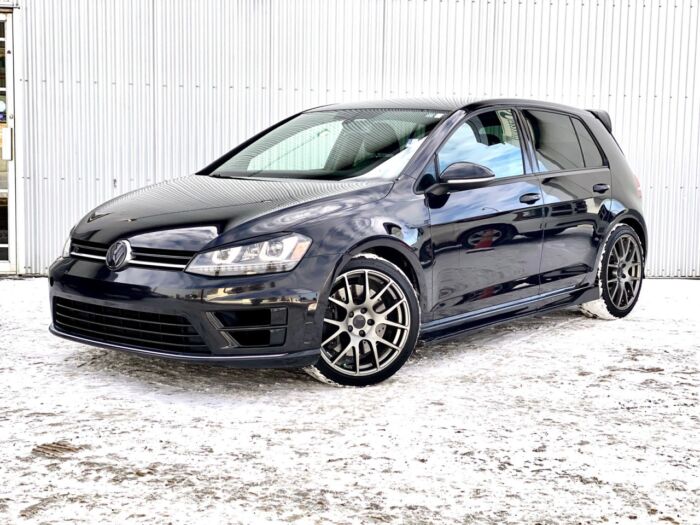 USED 2016 Volkswagen Golf R AWD LEATHER / BACKUP CAM / NAVIGATION Calgary AB T2G 4P2